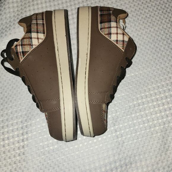 BITTER & TWISTED  NIB MENS SIZE 9M COLTON PLAID & LEATHER SKATEBOARD SNEAKERS - Picture 9 of 12